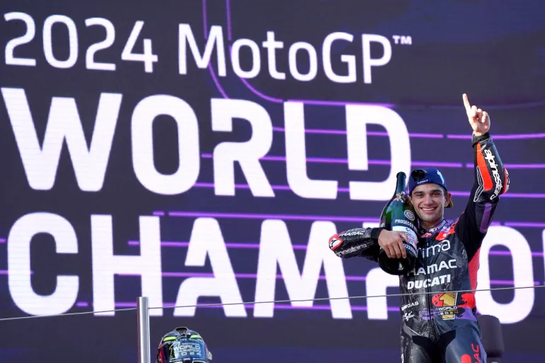 MotoGP Barcelona: Bagnaia Menang, Martin Juara Dunia MotoGP