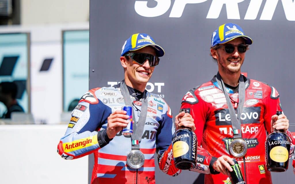 Stoner: Bagnaia & Marquez Bisa Bikin Ducati Kacau di MotoGP